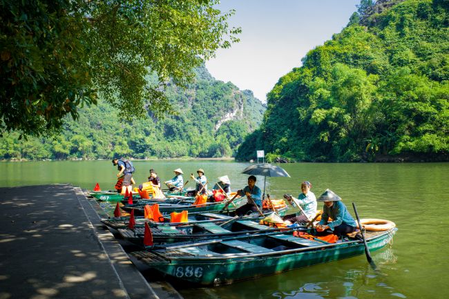Boat safari on Bentota River with mangroves